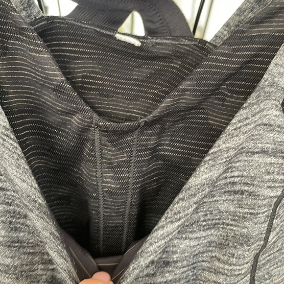 LULULEMON 4 STRAP BRA TANK - Picture 6 of 6